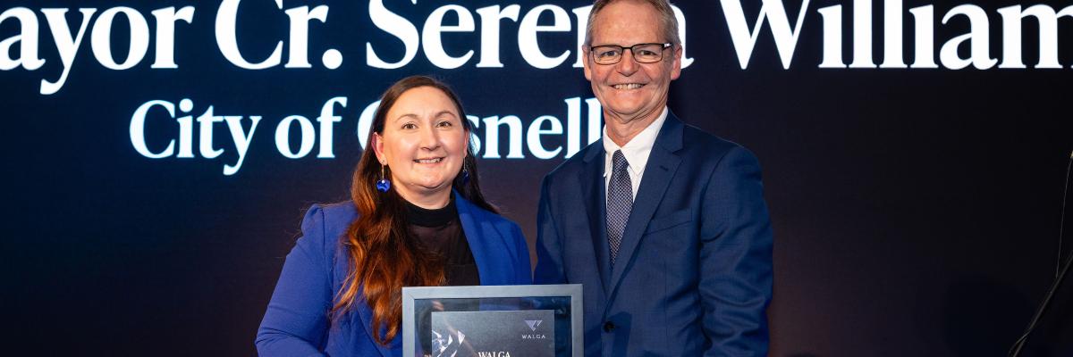 Deputy Mayor Serena Williamson was recognised with WA Local Government Association Merit Award, presented by WALGA Executive Director of Member Services Tony Brown.