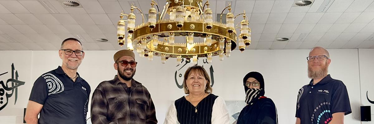 Caption – City of Gosnells Mayor Terresa Lynes (centre) with Mission Australia Senior Chaplain WA & NT Paul Sanders, Imam Salmaan Parkar, Sister Aisyah Abdat and Mission Australia Community Chaplain for City of Gosnells Emman Chapman.