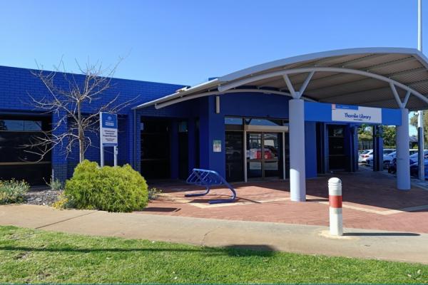 Thornlie library