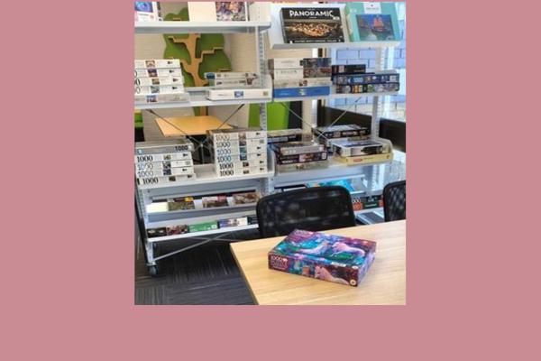 Jigsaw puzzle collection at Thornlie Library