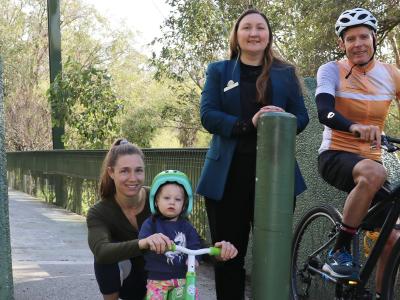 Cr Serena Williamson with cyclists in City of Gosnells