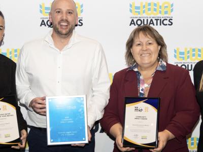 City of Gosnells Mayor Terresa Lynes (centre) with Leisure World Aquatics Team Leader Ally Lear, Coordinator Leisure World Mark Sinfield and City of Gosnells Manager Leisure and Culture Maxine Ahrens.