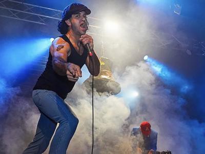 The Australian AC/DC Experience will inject a dose of high-energy rock to honour of one of the world’s greatest hard rock bands.  Photo credit – Tony Hewitt Fine Art Photography.