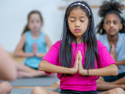 kids doing yoga